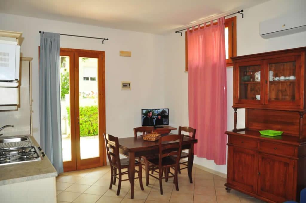Residence Villa Clara San Vincenzo Luaran gambar